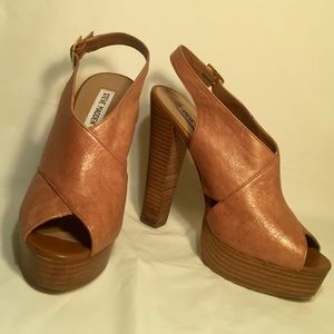 Steve Madden Platform Faux Tan Leather Heels
